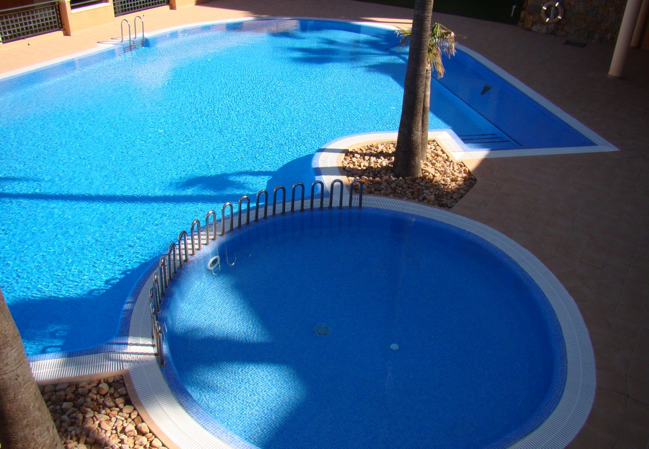 serviden - la sella - jacaranda serviden, alquiler, la sella, deniaplaya.com, vacaciones rurales, hotel con encanto, senderismo, tenis, sakya, jardin albarda