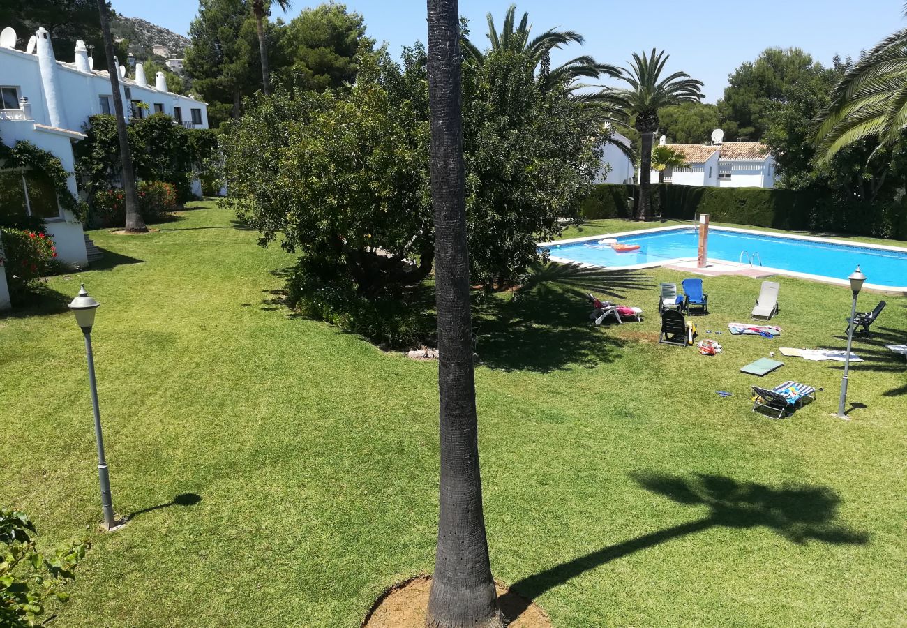 serviden, alquiler, la sella, deniaplaya.com, vacaciones rurales, hotel con encanto, senderismo, tenis, sakya, jardin albarda