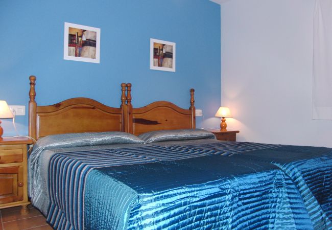 serviden - la sella - aptos la sella serviden, alquiler, la sella, deniaplaya.com, vacaciones rurales, hotel con encanto, senderismo, tenis, sakya, jardin albarda