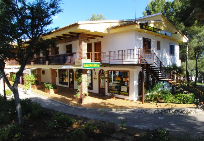 serviden - la sella - aptos la sella serviden, alquiler, la sella, deniaplaya.com, vacaciones rurales, hotel con encanto, senderismo, tenis, sakya, jardin albarda
