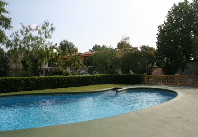 serviden - la sella - aptos la sella serviden, alquiler, la sella, deniaplaya.com, vacaciones rurales, hotel con encanto, senderismo, tenis, sakya, jardin albarda