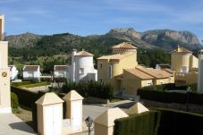 serviden, alquiler, la sella, deniaplaya.com, vacaciones rurales, hotel con encanto, senderismo, tenis, sakya, jardin albarda