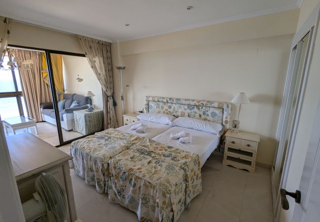 Apartamento en Benidorm - LOS GEMELOS     (2 DORMITORIOS) Apartamento en Benidorm - LOS GEMELOS     (2 DORMITORIOS)