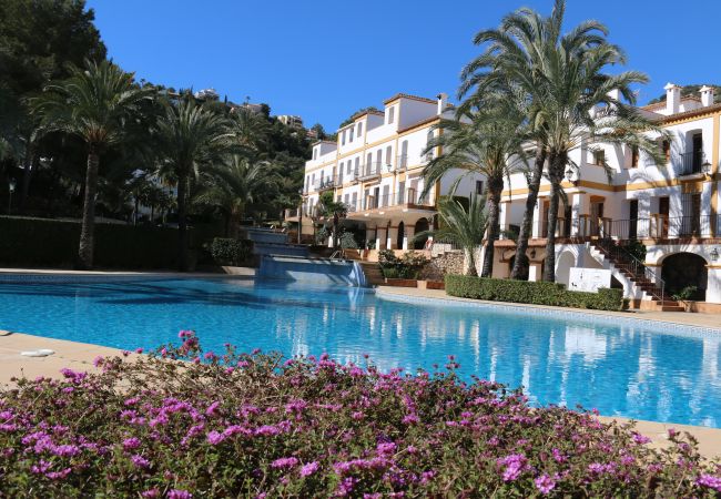 serviden - la sella - zarzas serviden, alquiler, la sella, deniaplaya.com, vacaciones rurales, hotel con encanto, senderismo, tenis, sakya, jardin albarda