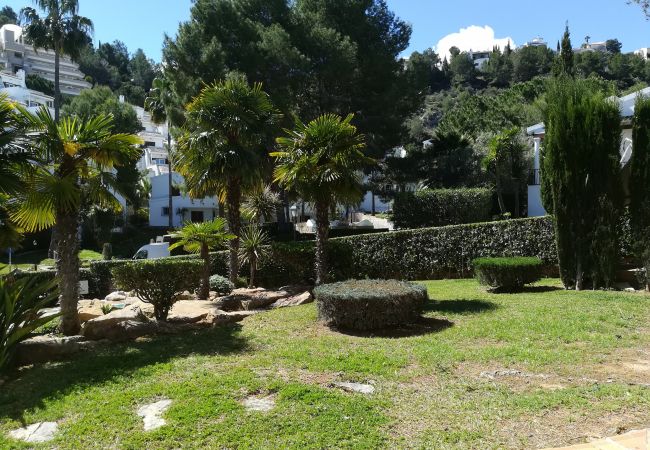 serviden - la sella - zarzas serviden, alquiler, la sella, deniaplaya.com, vacaciones rurales, hotel con encanto, senderismo, tenis, sakya, jardin albarda