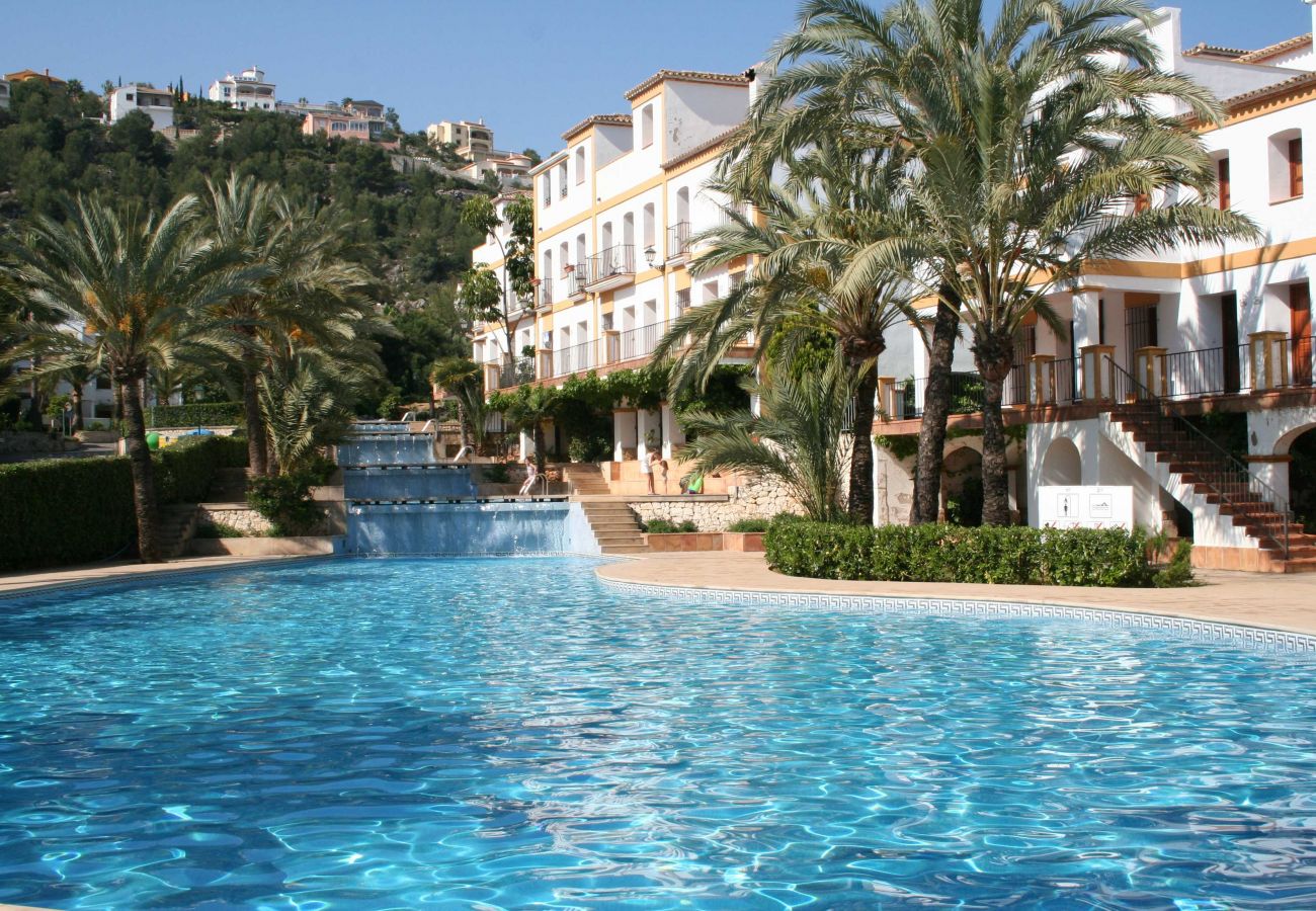 serviden - la sella - zarzas serviden, alquiler, la sella, deniaplaya.com, vacaciones rurales, hotel con encanto, senderismo, tenis, sakya, jardin albarda