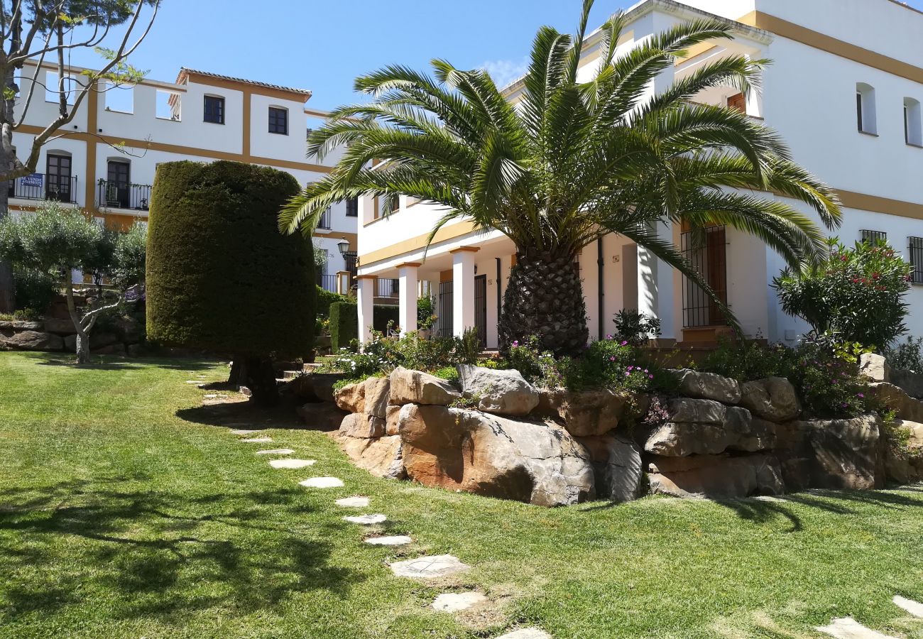 serviden - la sella - zarzas serviden, alquiler, la sella, deniaplaya.com, vacaciones rurales, hotel con encanto, senderismo, tenis, sakya, jardin albarda