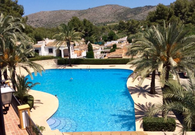 serviden - la sella - zarzas serviden, alquiler, la sella, deniaplaya.com, vacaciones rurales, hotel con encanto, senderismo, tenis, sakya, jardin albarda
