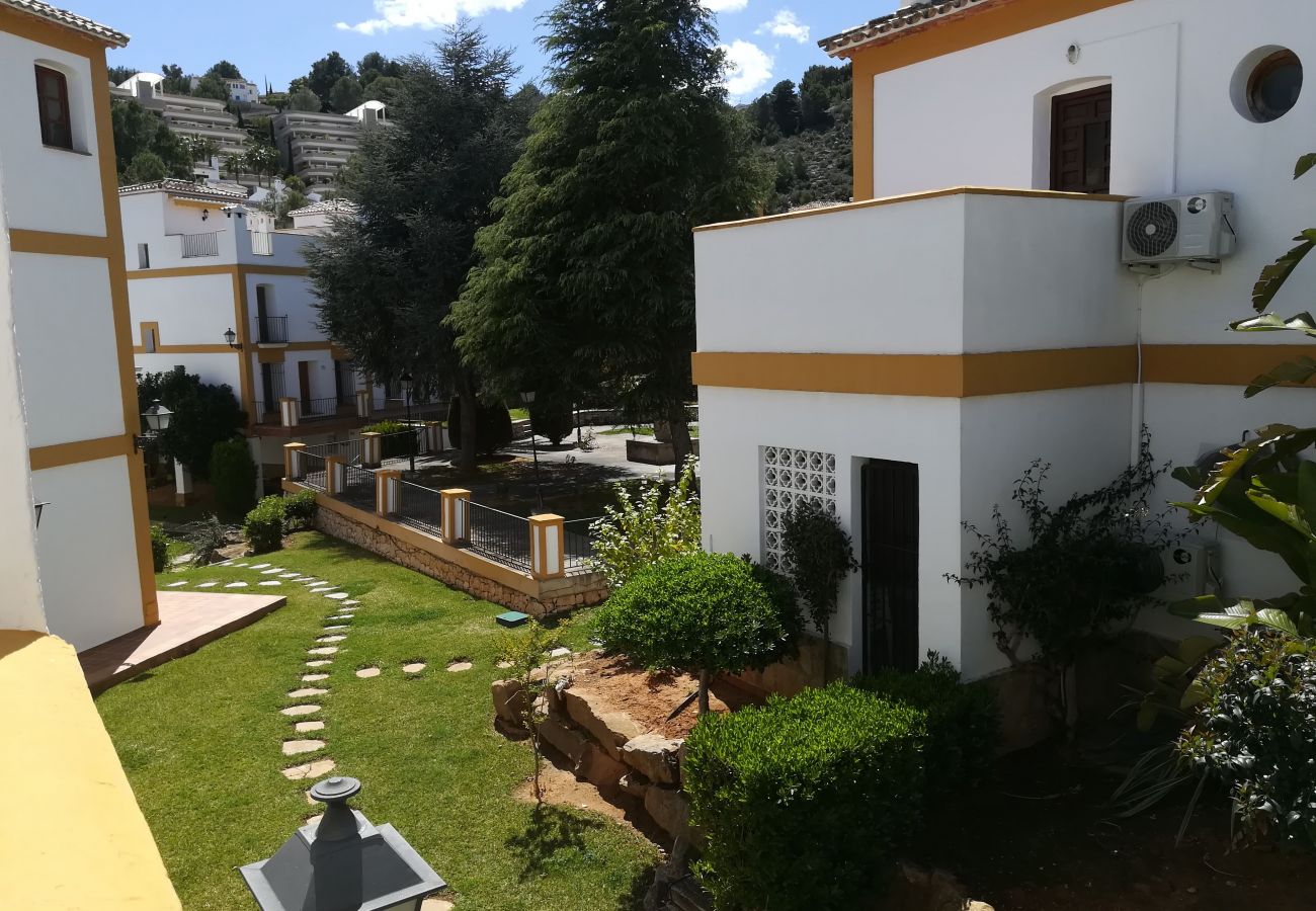 serviden - la sella - zarzas serviden, alquiler, la sella, deniaplaya.com, vacaciones rurales, hotel con encanto, senderismo, tenis, sakya, jardin albarda