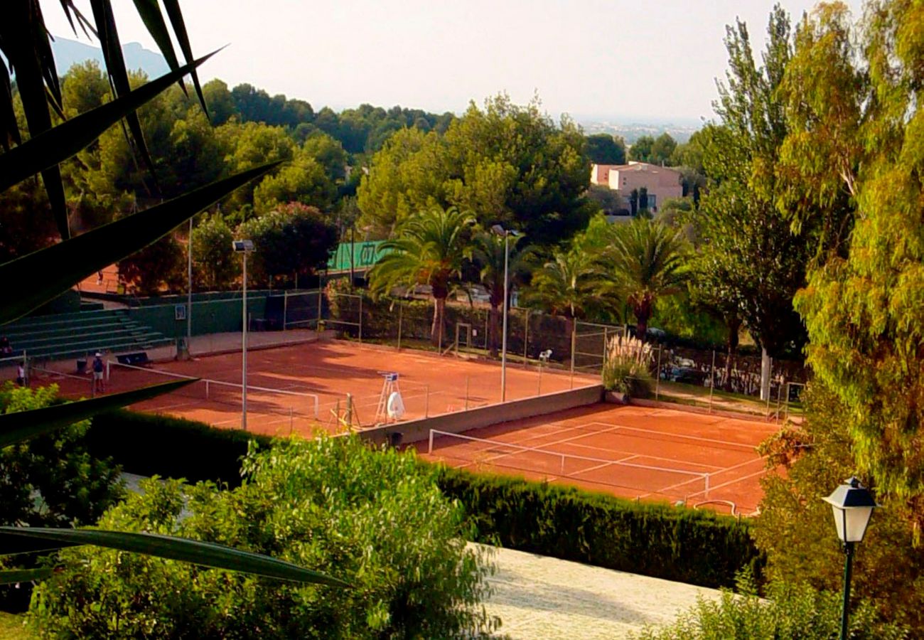 serviden - la sella - buganvilla serviden, loyer, la sella, deniaplaya.com, vacances à la campagne, hôtel de charme, randonnée, tennis,  jardin de albarda