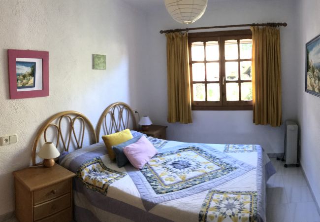 serviden - la sella - villa serviden, loyer, la sella, deniaplaya.com, vacances à la campagne, hôtel de charme, randonnée, tennis, jardin de albarda
